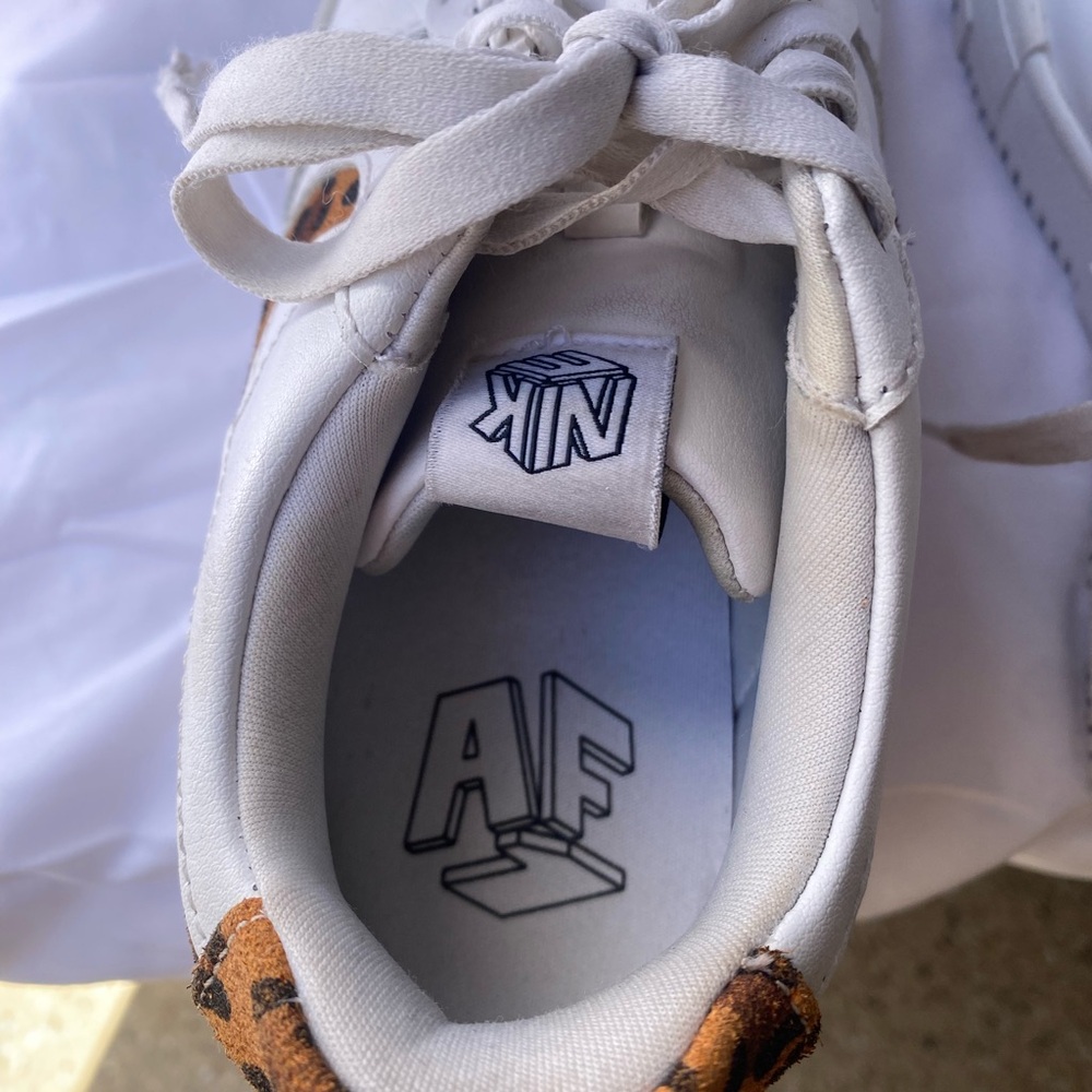 Nike Air Force One White Sneakers with Leopard-Print - Picture 5 of 7
